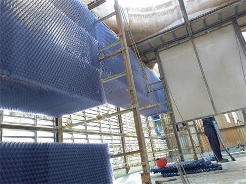 閉式冷卻塔噪音如何治理更好呢？,閉式冷卻塔內部結構